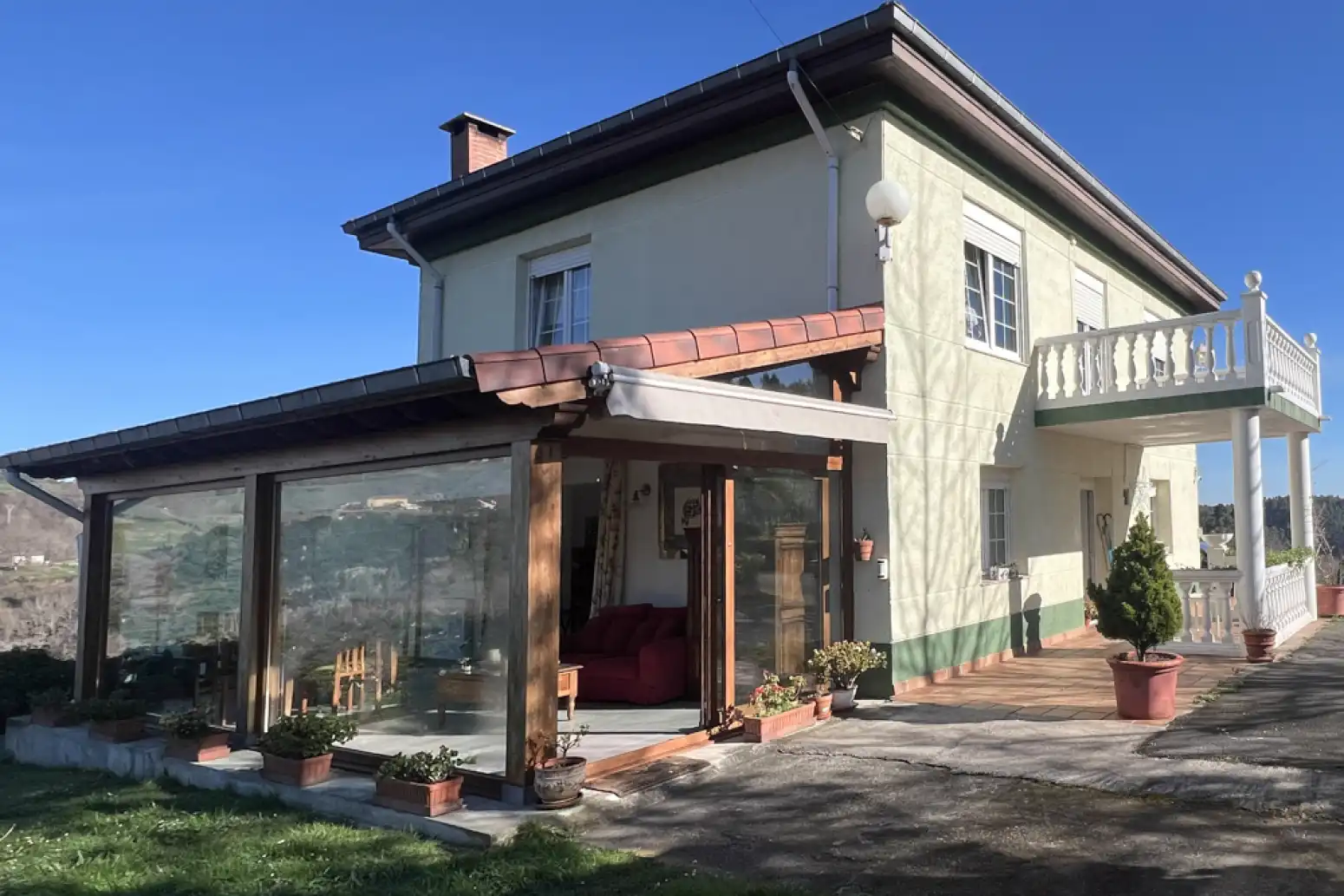 Exterior view of Houses for sale in Cartes  with Heating, Parquet flooring and Terrace