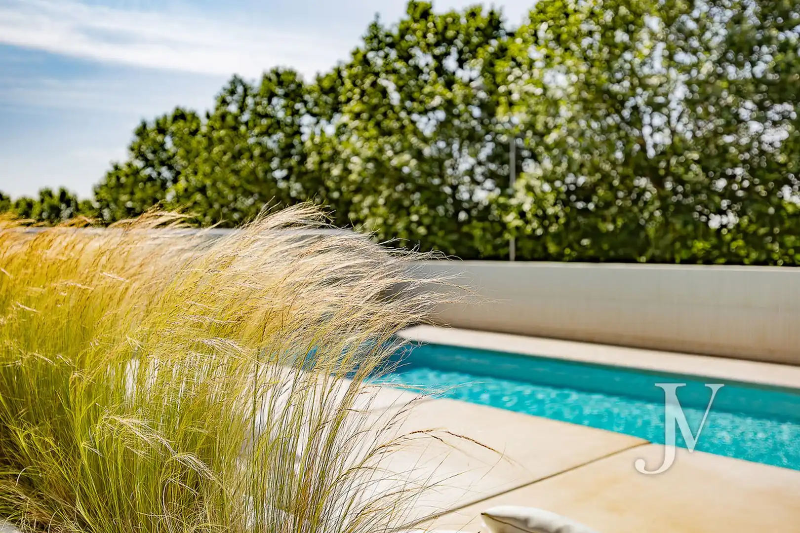 Swimming pool of Houses for sale in Madrid  with Air Conditioner, Heating and Private garden