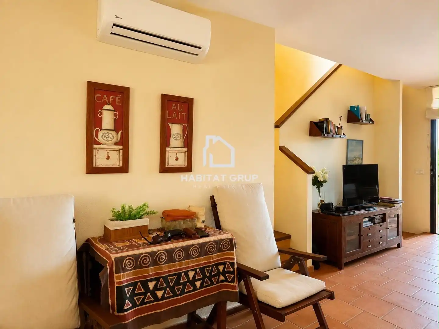 Sala de estar de Casa adosada en venta en Maó - Mahón con Aire acondicionado, Jardín privado y Terraza