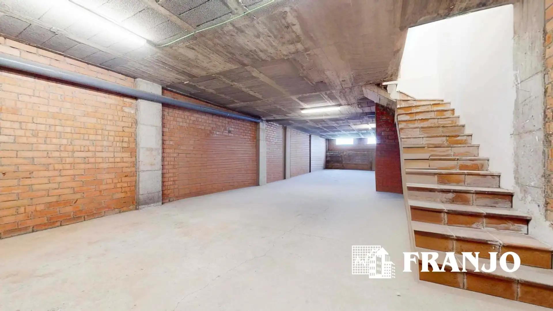 Adossat amb terrassa en venda a Centre - Eixample – Can Llobet, imagen 29