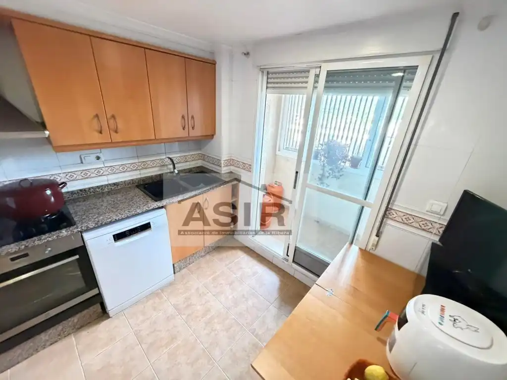 Kitchen of Flat for sale in Alzira  with Air Conditioner