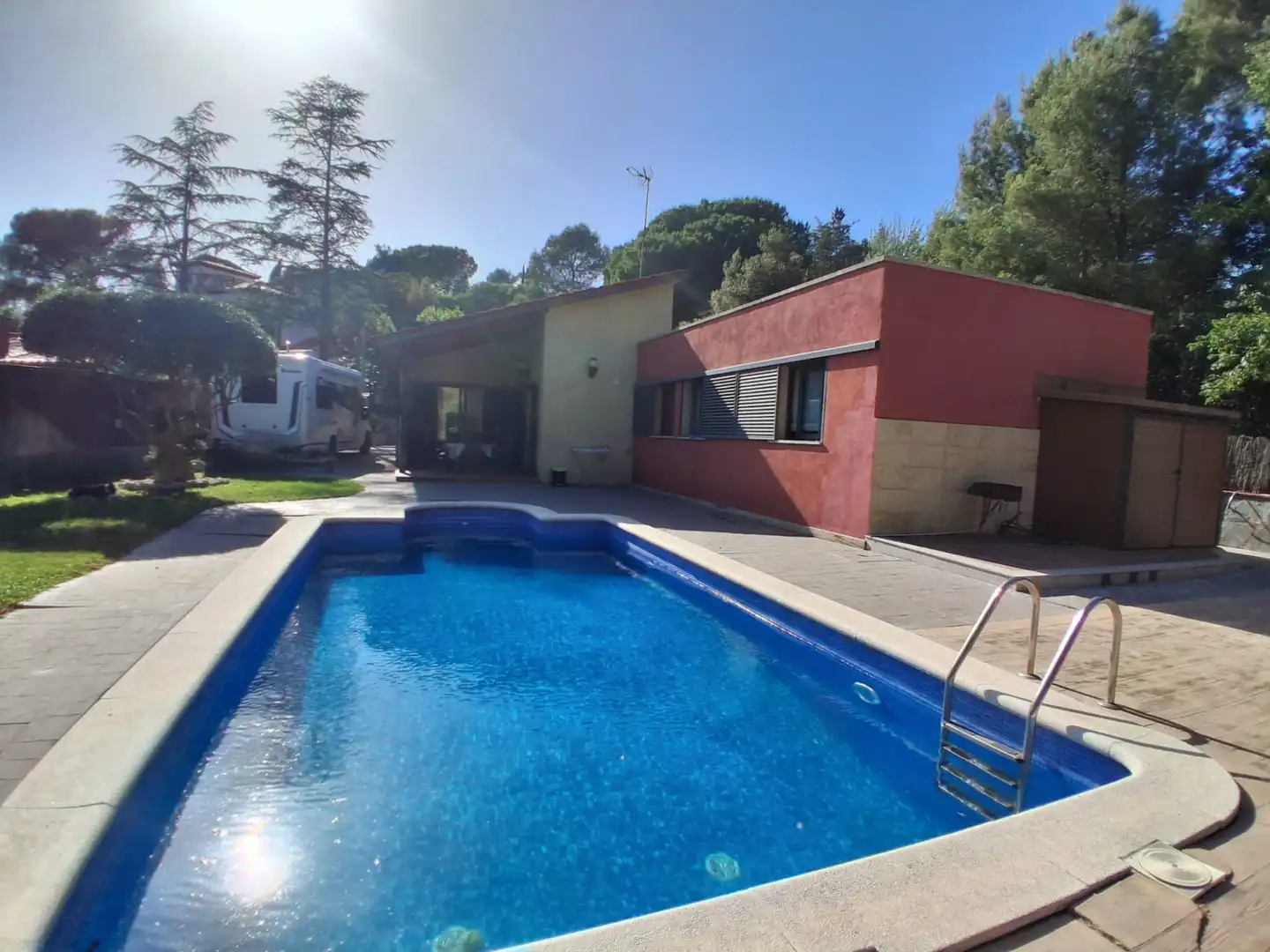 Swimming pool of Houses for sale in Vacarisses  with Air Conditioner, Heating and Private garden