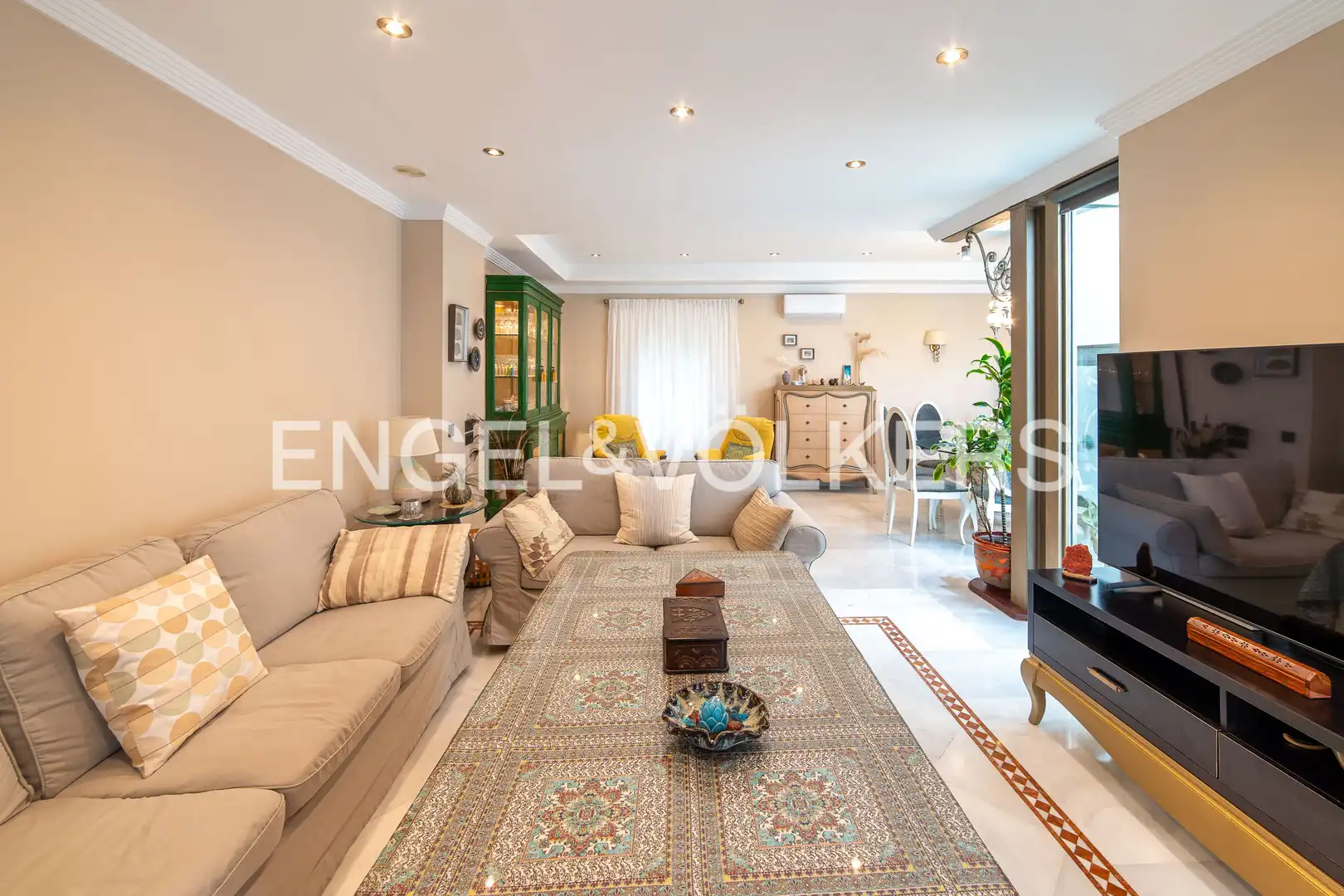 Living room of Country homes for sale in San Fernando  with Heating, Private garden and Swimming Pool