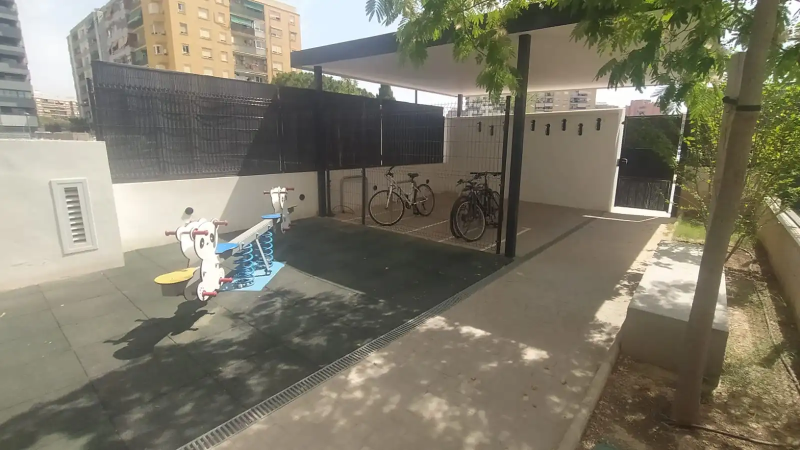 Parking of Flat for sale in Valencia  with Air Conditioner, Storage room and Balcony