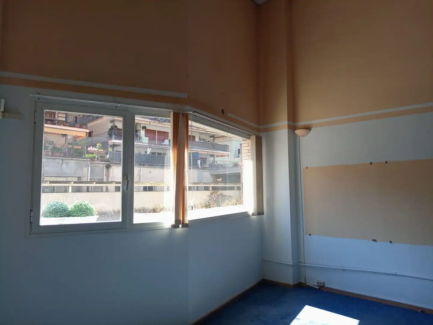 Local en venta en Sant Cugat del Vallès con Aire acondicionado