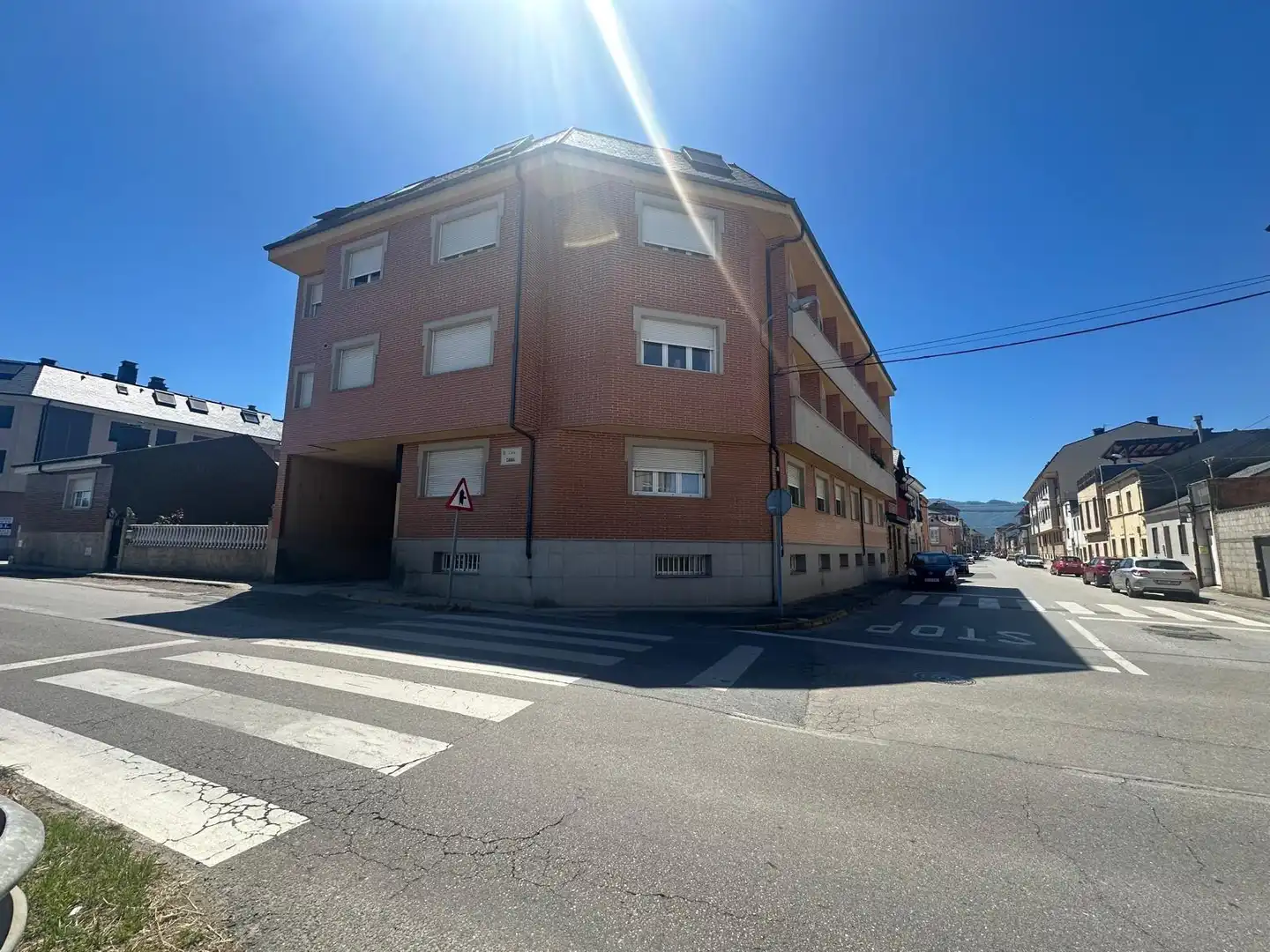 Vista exterior de Pis en venda en Ponferrada amb Calefacció, Terrassa i Traster