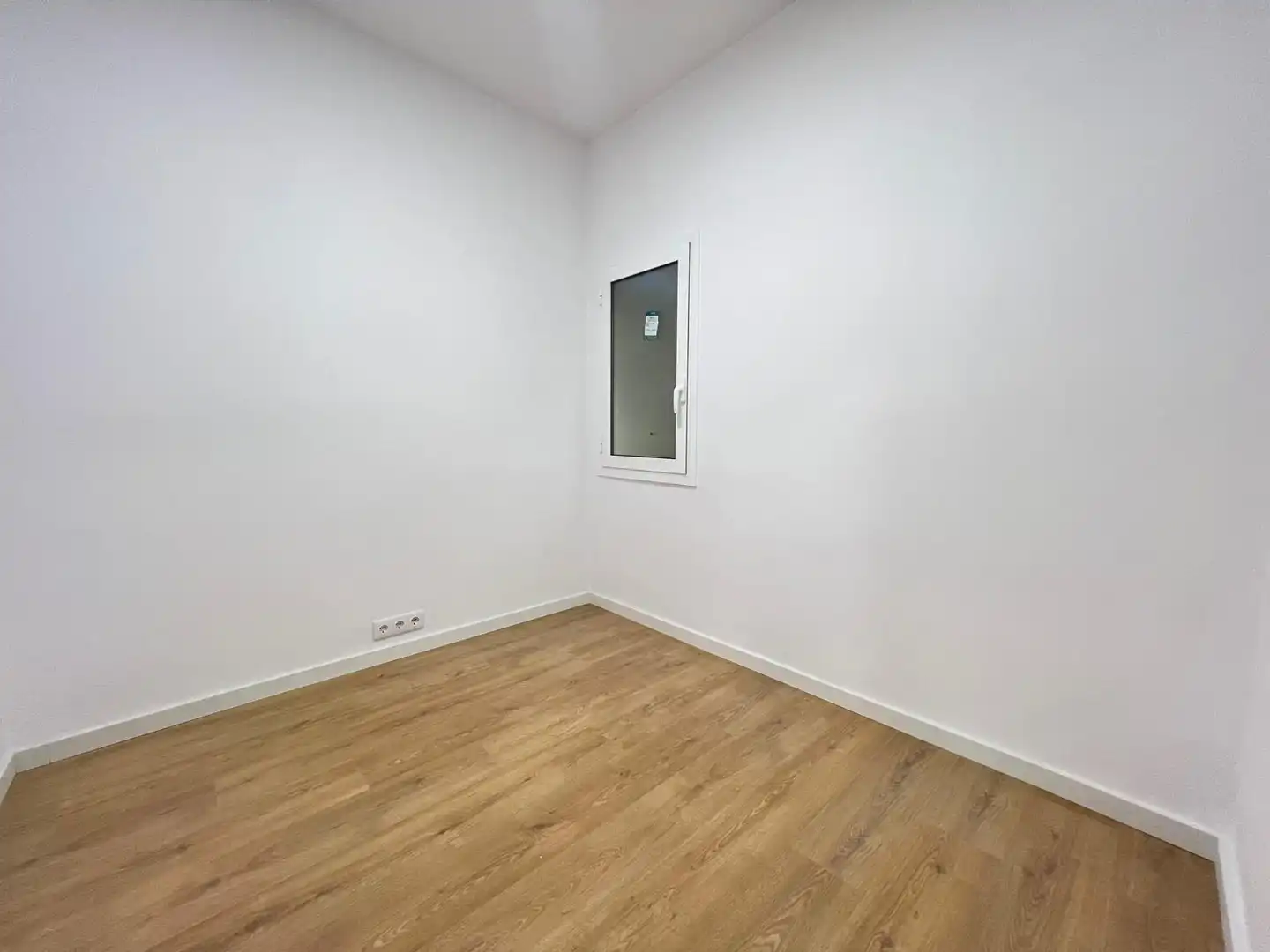 Habitación de Piso en venta en Barcelona con Aire acondicionado, Parquet y Horno