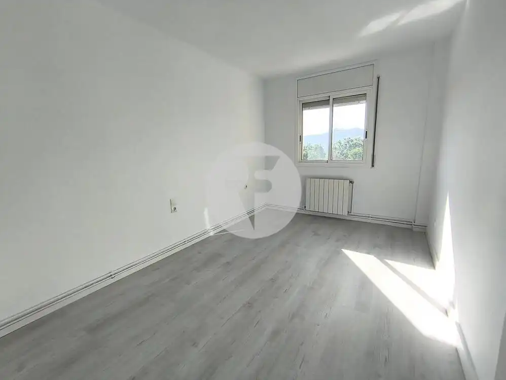 Bedroom of Flat for sale in Mollet del Vallès  with Heating and Balcony