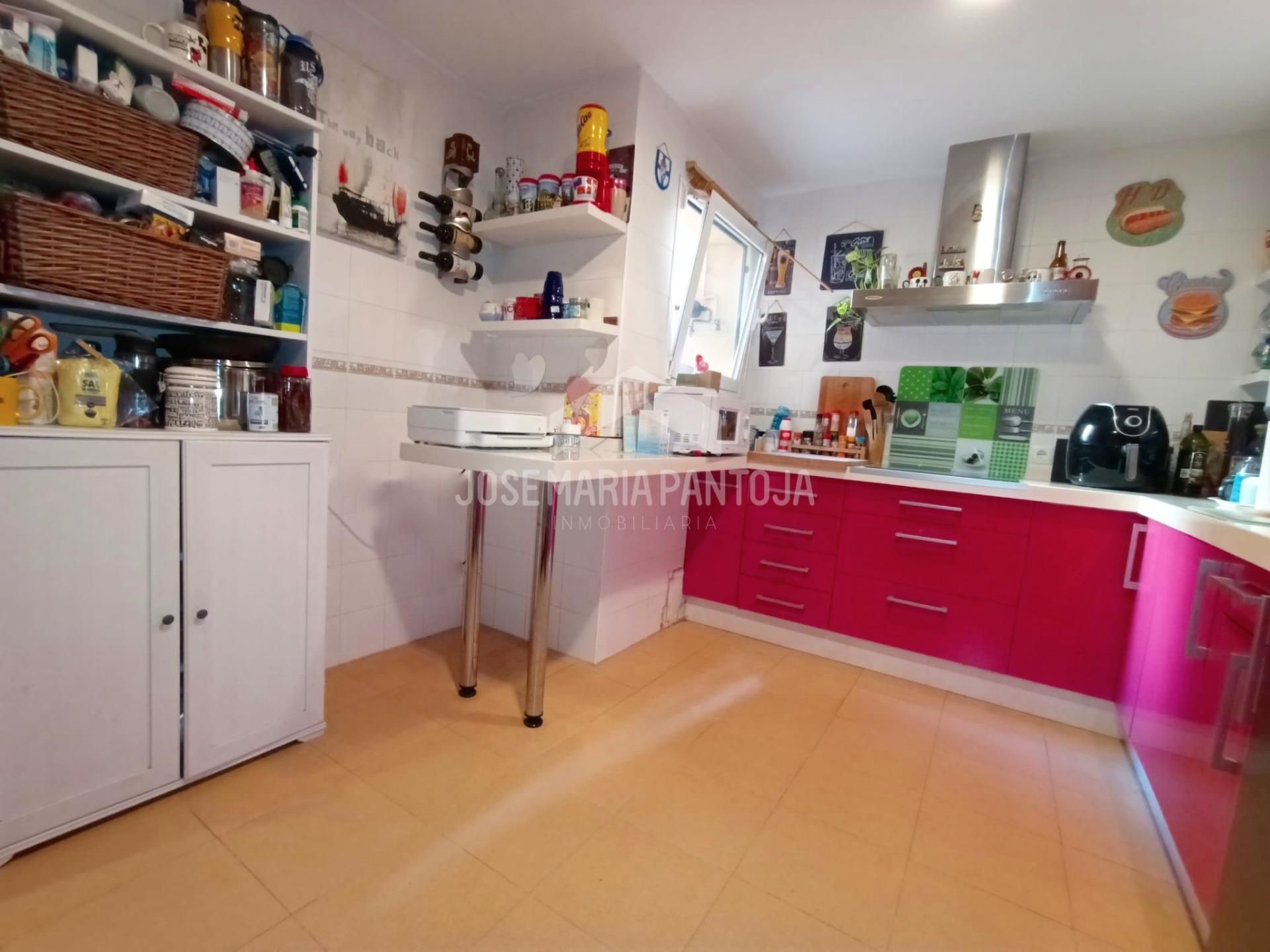 Kitchen of Flat for sale in Jerez de la Frontera  with Air Conditioner, Private garden and Terrace