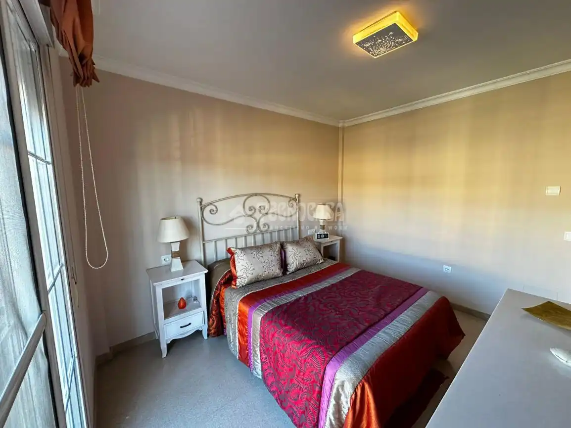 Habitación de Casa adosada en venta en Málaga con Aire acondicionado, Jardín privado y Terraza