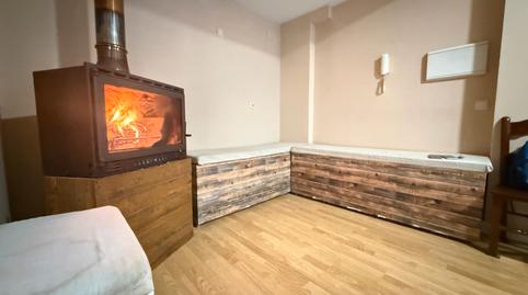 Foto 4 de Casa o xalet en venda a Calle Cabezabellosa, Miralvalle - Av. Virgen del Puerto - La Data, Plasencia