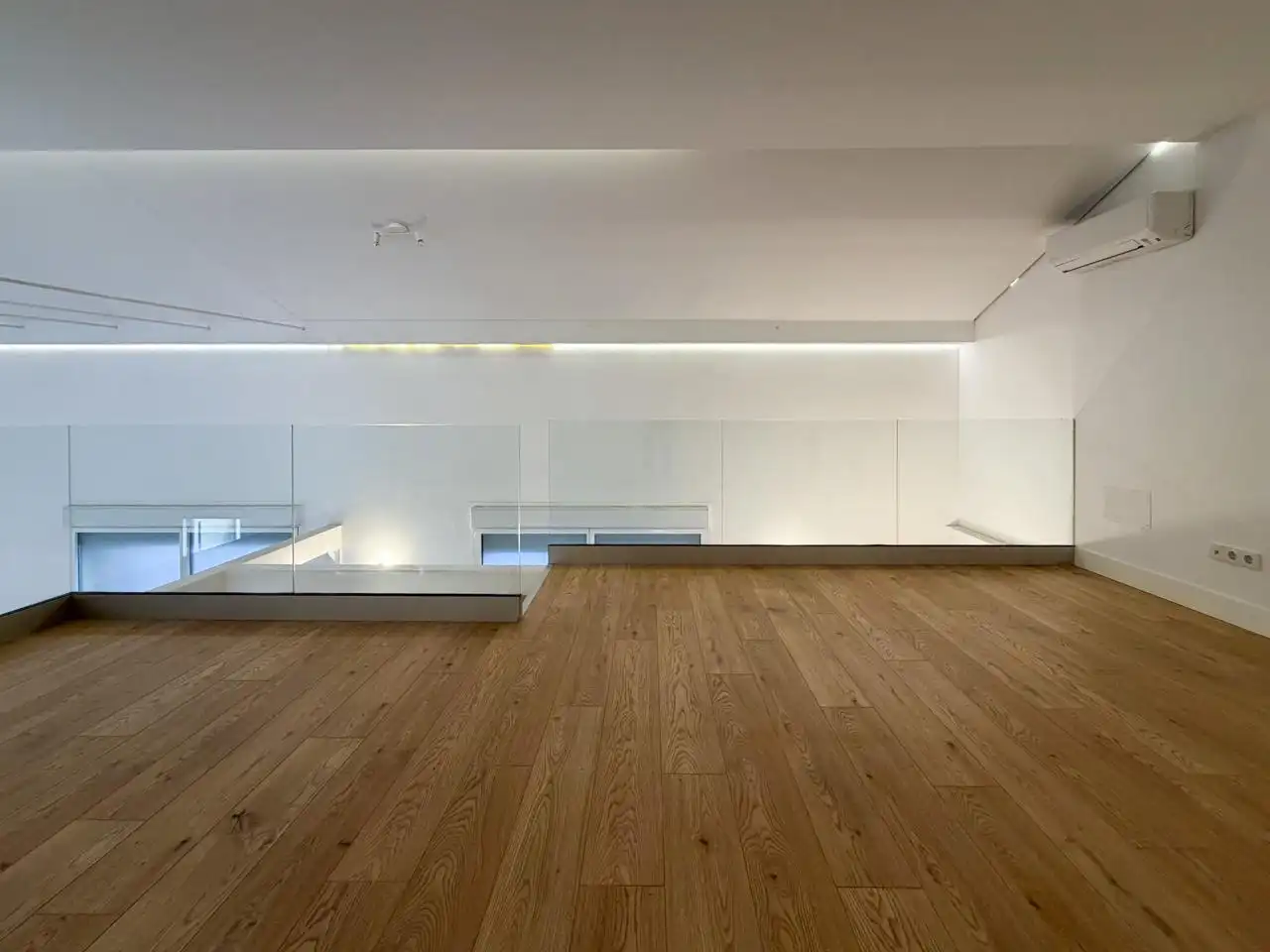 Maisonette zur Miete in Madrid mit Klimaanlage, Heizung und Terrasse