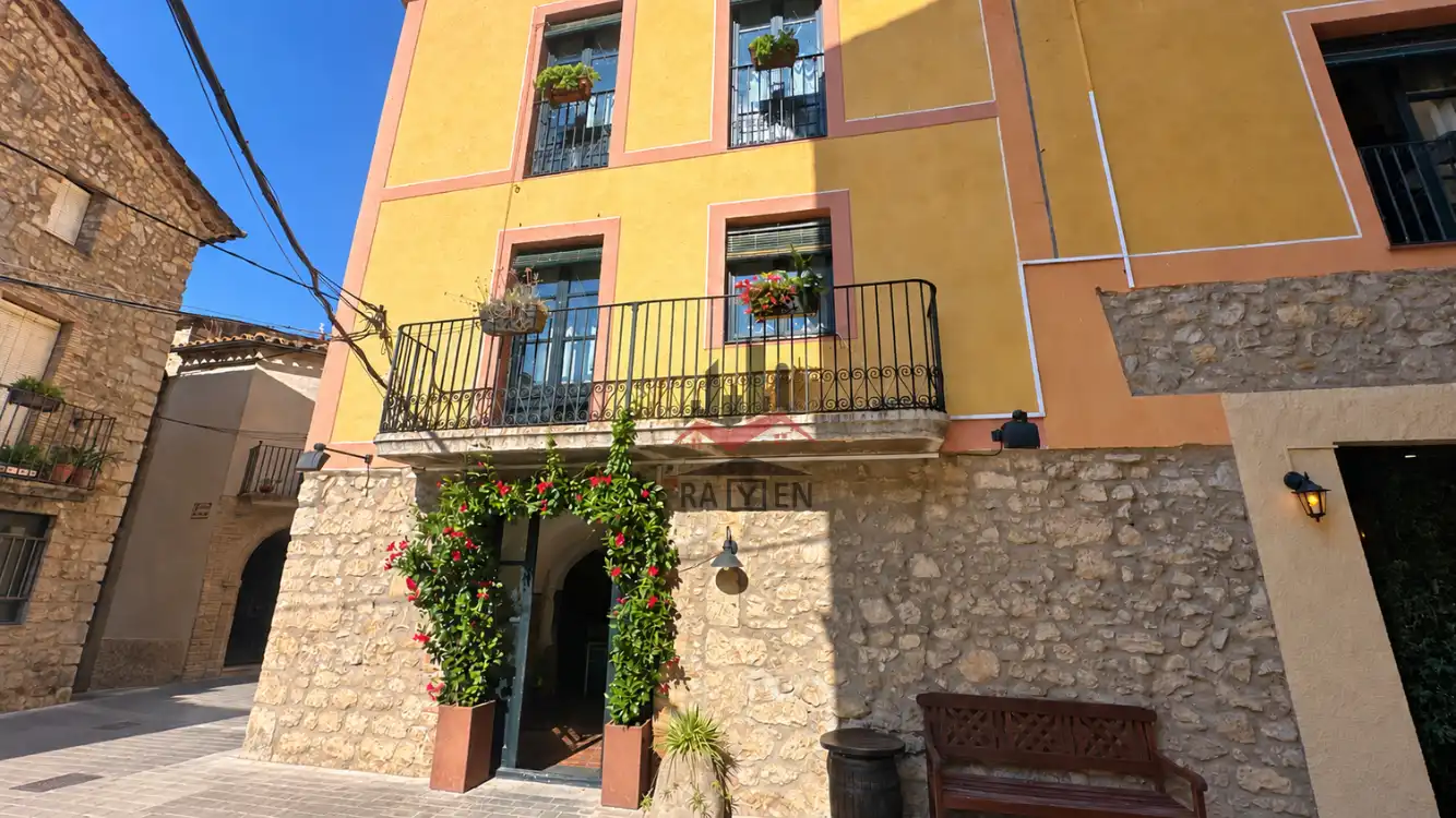 Finca rústica en venta en Terrades con Calefacción y Jardín privado