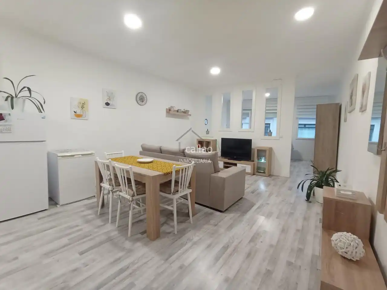 Living room of Apartments for rent in Ferrol  with Heating and Furnished