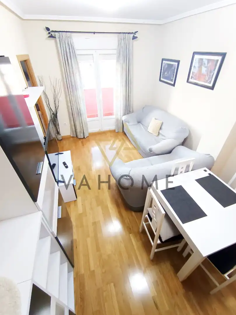 Wohnzimmer von Dachboden zum Verkauf in Ocaña mit Heizung, Terrasse und Abstellraum