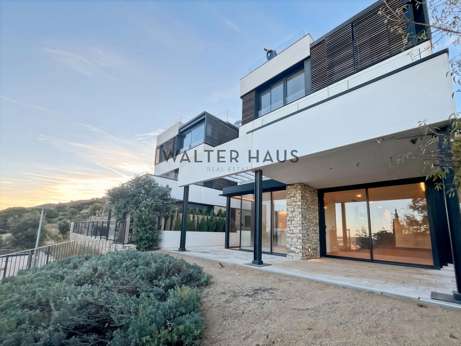 Vista exterior de Casa o chalet de alquiler en  Barcelona Capital con Aire acondicionado, Calefacción y Terraza