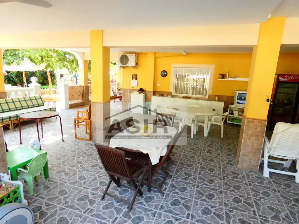 Vista exterior de Casa o chalet en venta en Alzira con Aire acondicionado, Jardín privado y Terraza