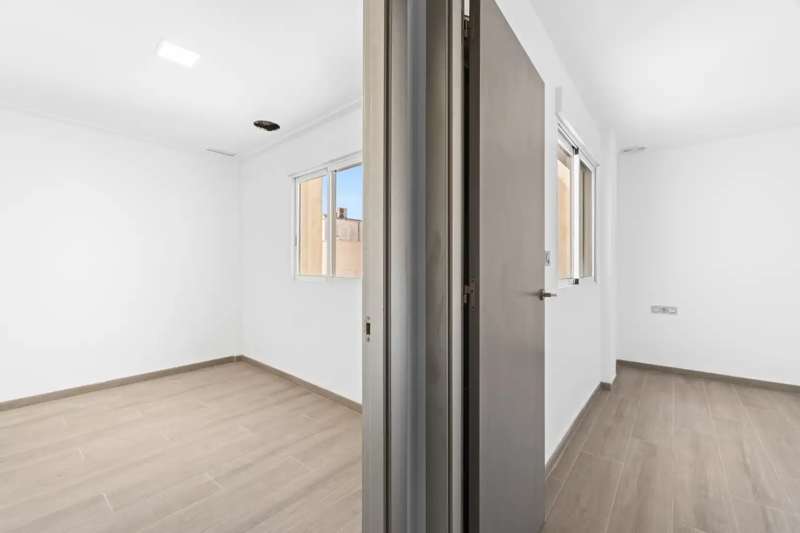 Apartments for sale in Las Bayas