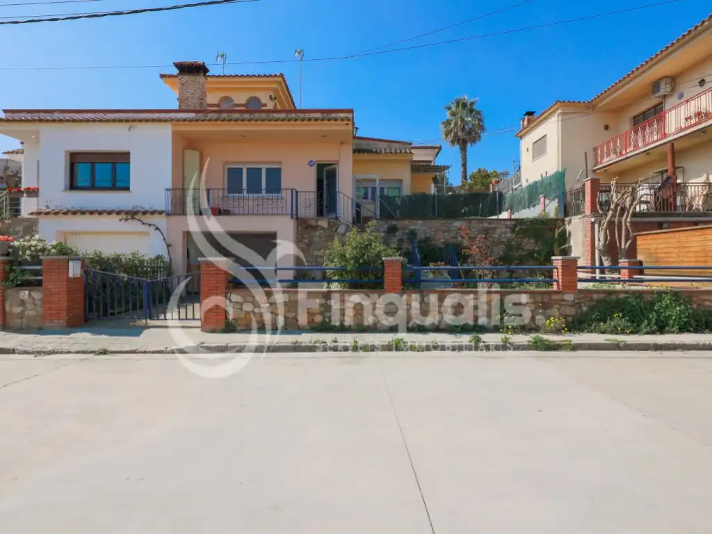 Vista exterior de Casa o chalet en venta en Santa Eulàlia de Ronçana