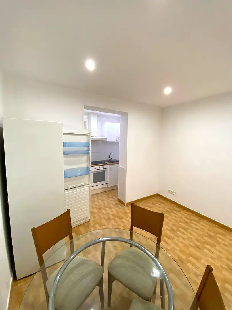 Wohnung zur Miete in Carrer de Berlín, Barri de les Corts