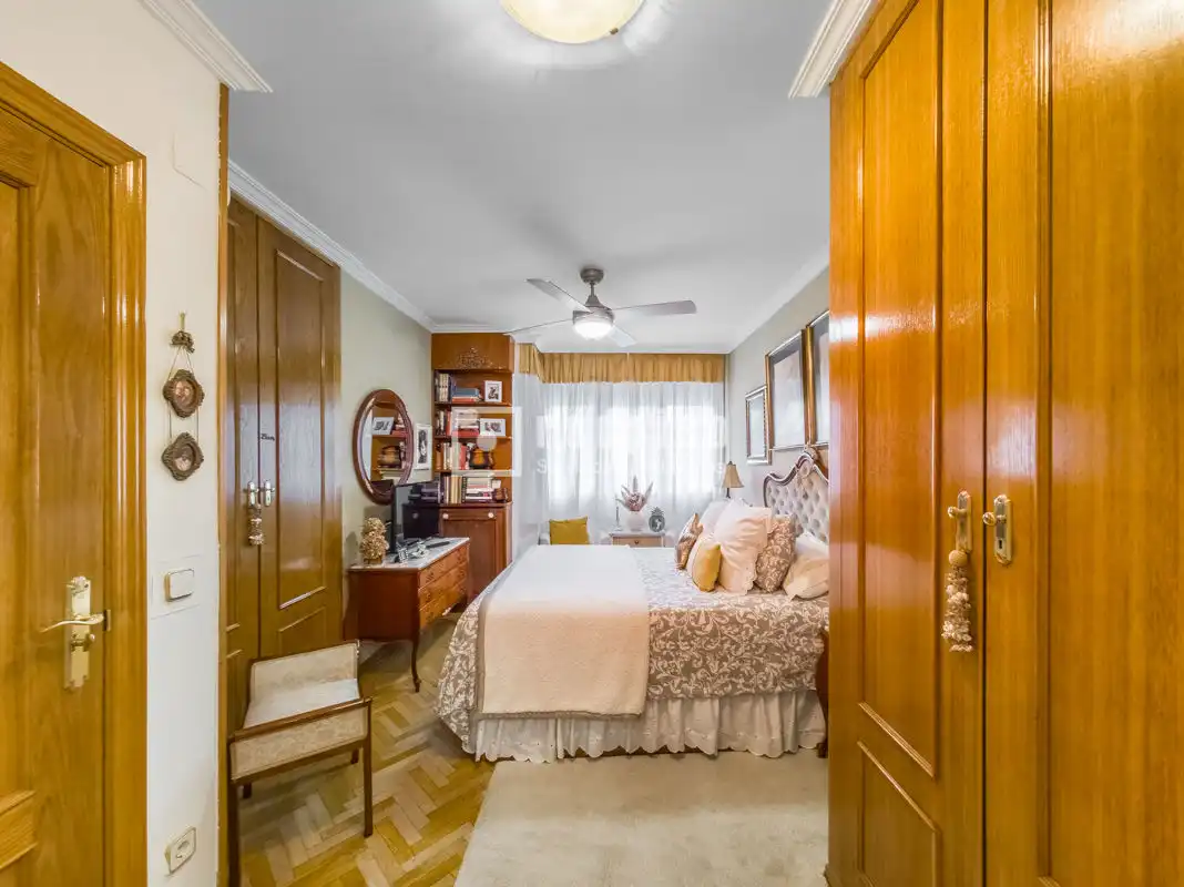 Habitación de Casa o chalet en venta en Alcorcón con Aire acondicionado, Calefacción y Jardín privado