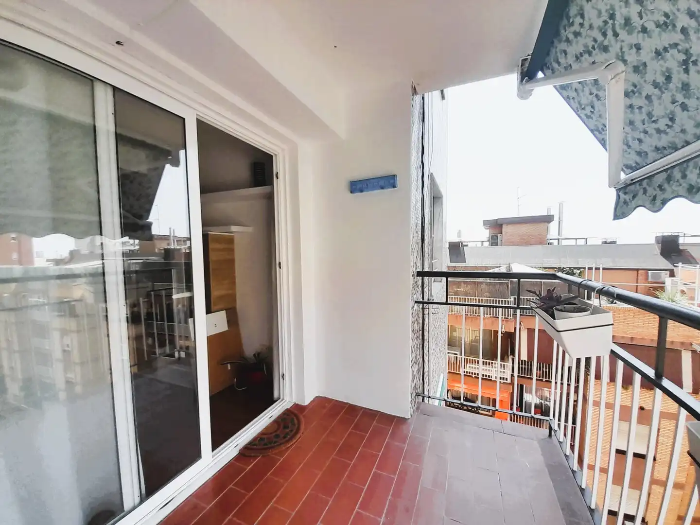 Piso con terraza en alquiler en Carrer de Lepant, imagen 15