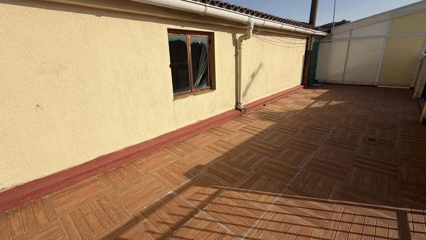 Terrasse von Wohnung zum Verkauf in Carboneras de Guadazaón mit Terrasse, Abstellraum und Balkon