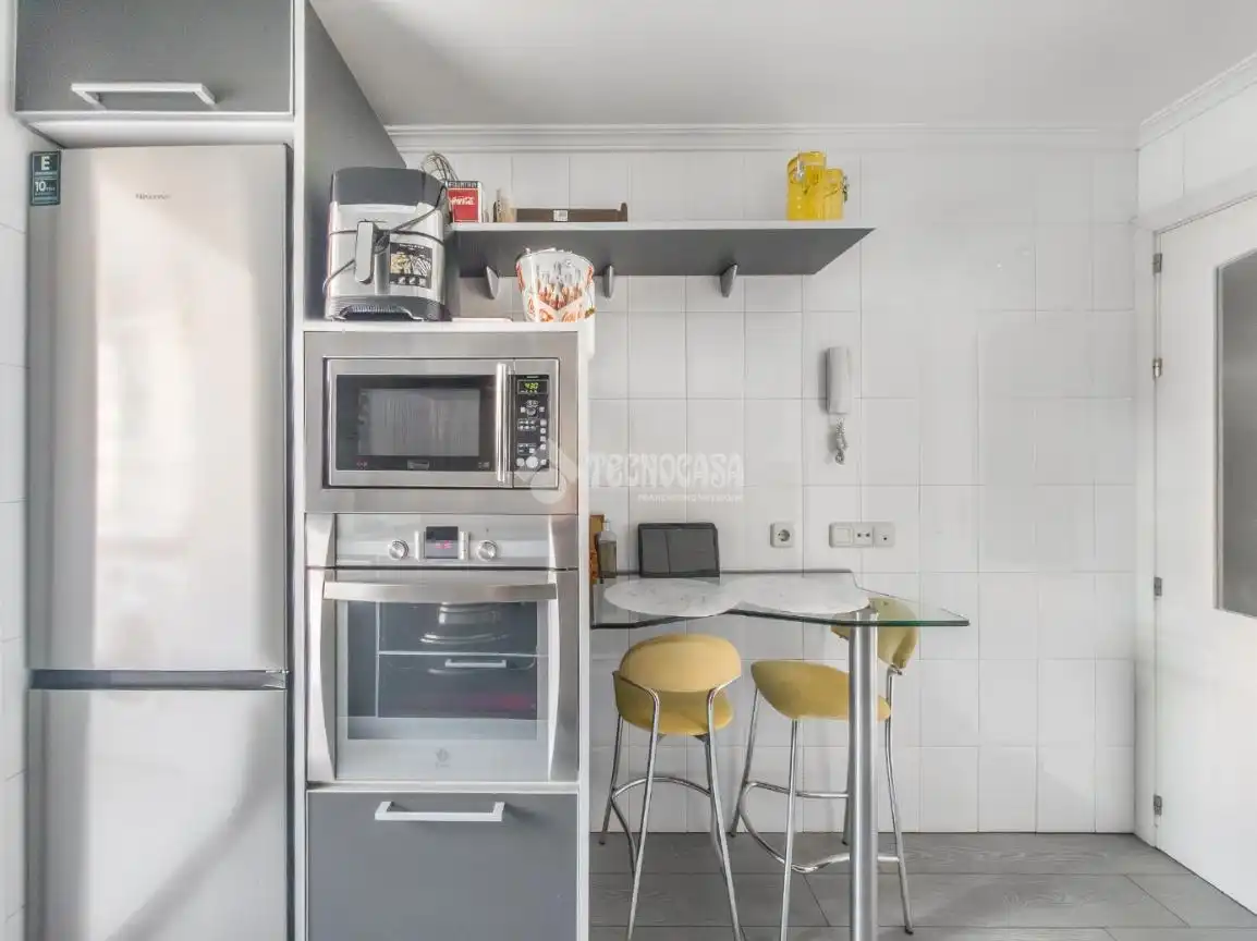 Küche von Wohnung zum Verkauf in Madrid