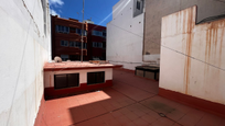 Vista exterior de Casa adosada en venda en Las Palmas de Gran Canaria amb Terrassa i Traster
