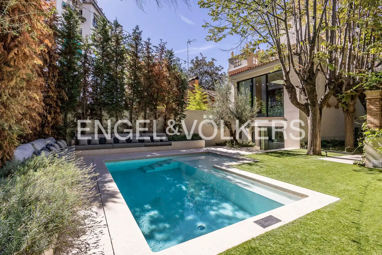 Casa con piscina en venta en Avenida Alemania-Italia, imagen 7