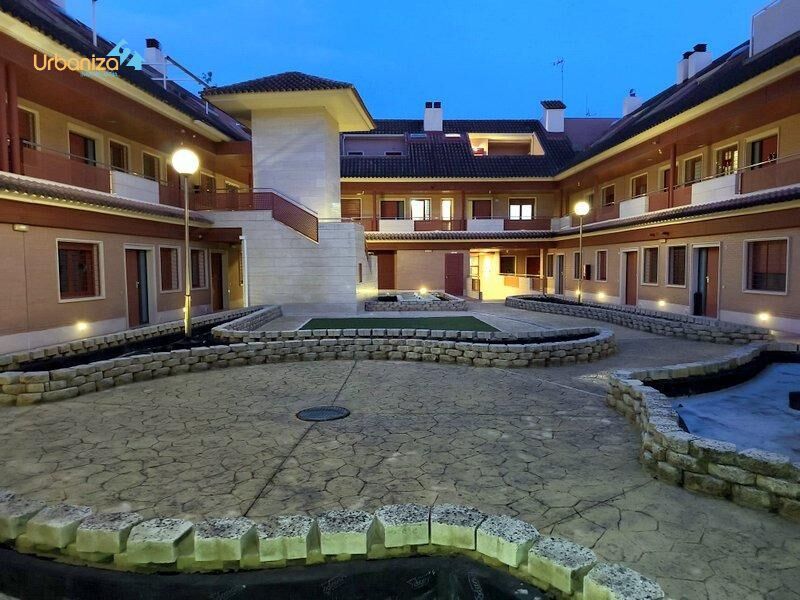 Vista exterior de Apartament de lloguer en Badajoz Capital amb Calefacció i Traster