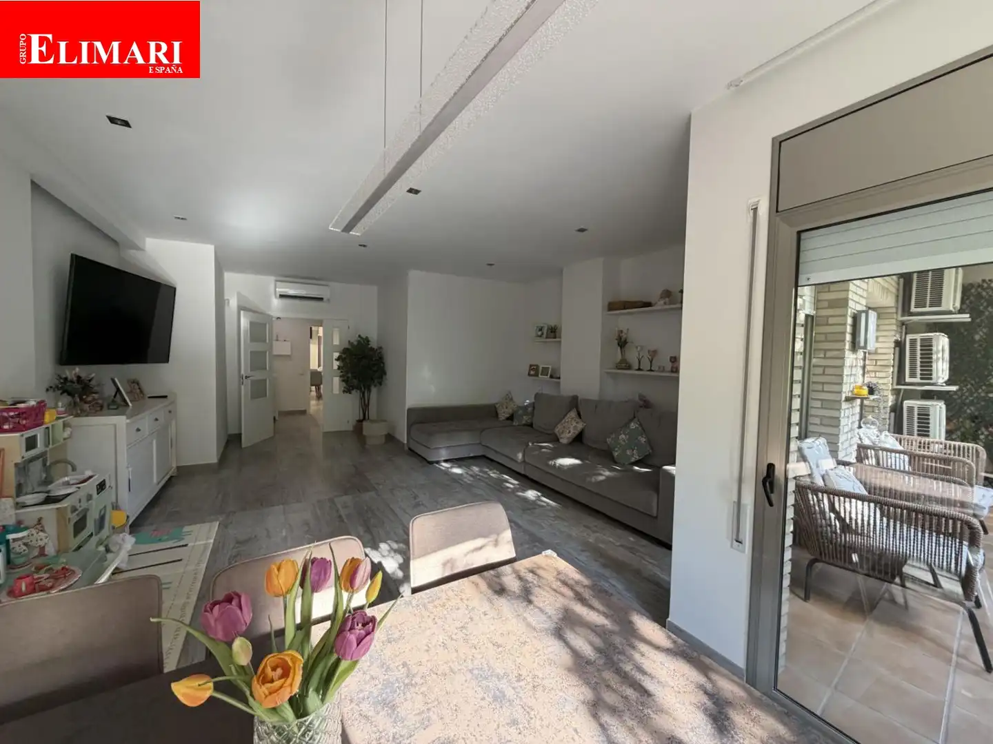 Apartament amb terrassa en venda a Avinguda Catalunya, imagen 3