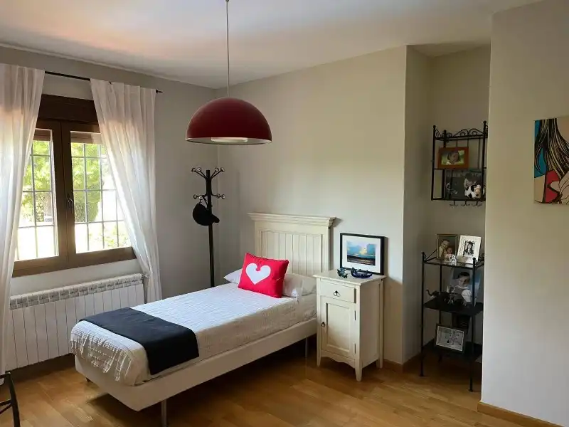 Dormitori de Casa o xalet en venda en Valdemanco amb Calefacció, Terrassa i Traster