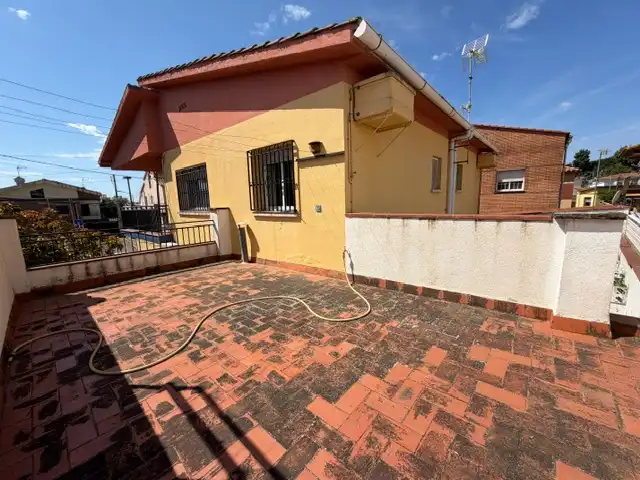 Terraza de Casa adosada en venta en Premià de Mar con Aire acondicionado, Calefacción y Jardín privado