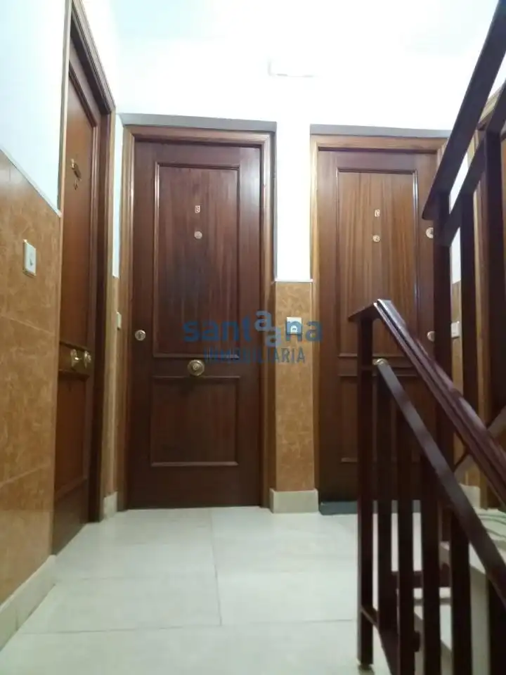 Apartamento en venta en Mansilla de las Mulas con Terraza, Trastero y Amueblado