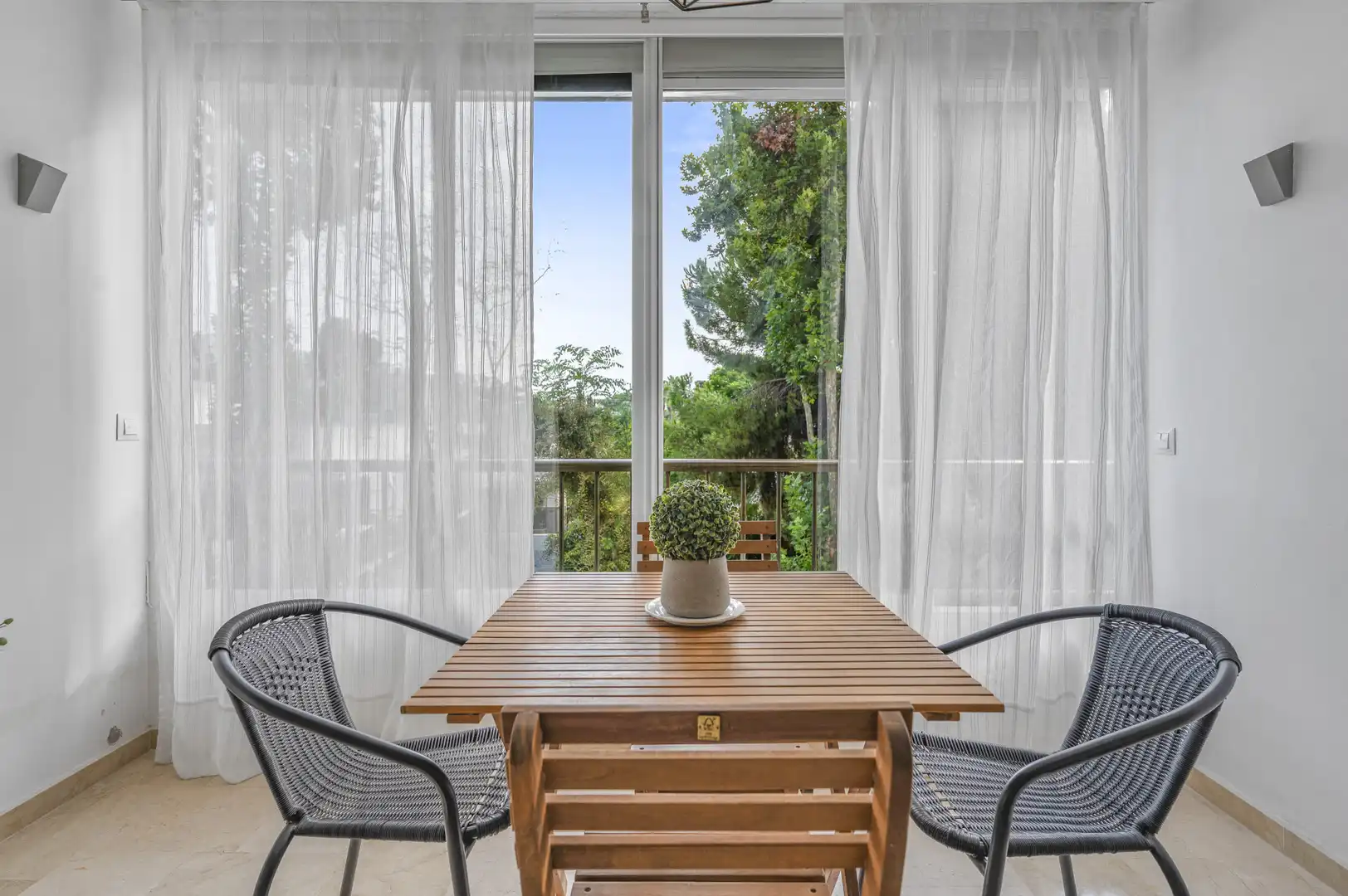 Terrace of Apartments for rent in Marbella  with Air Conditioner, Swimming Pool and Furnished