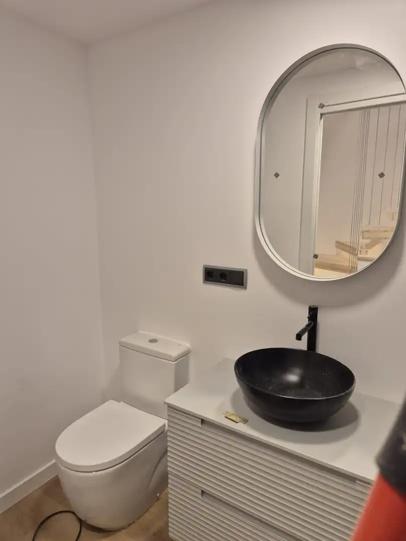Baño de Casa adosada en venta en Castropol con Aire acondicionado, Calefacción y Terraza