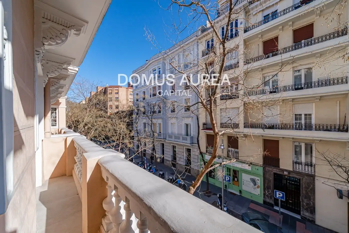 Vista exterior de Piso en venta en Madrid con Aire acondicionado, Calefacción y Parquet