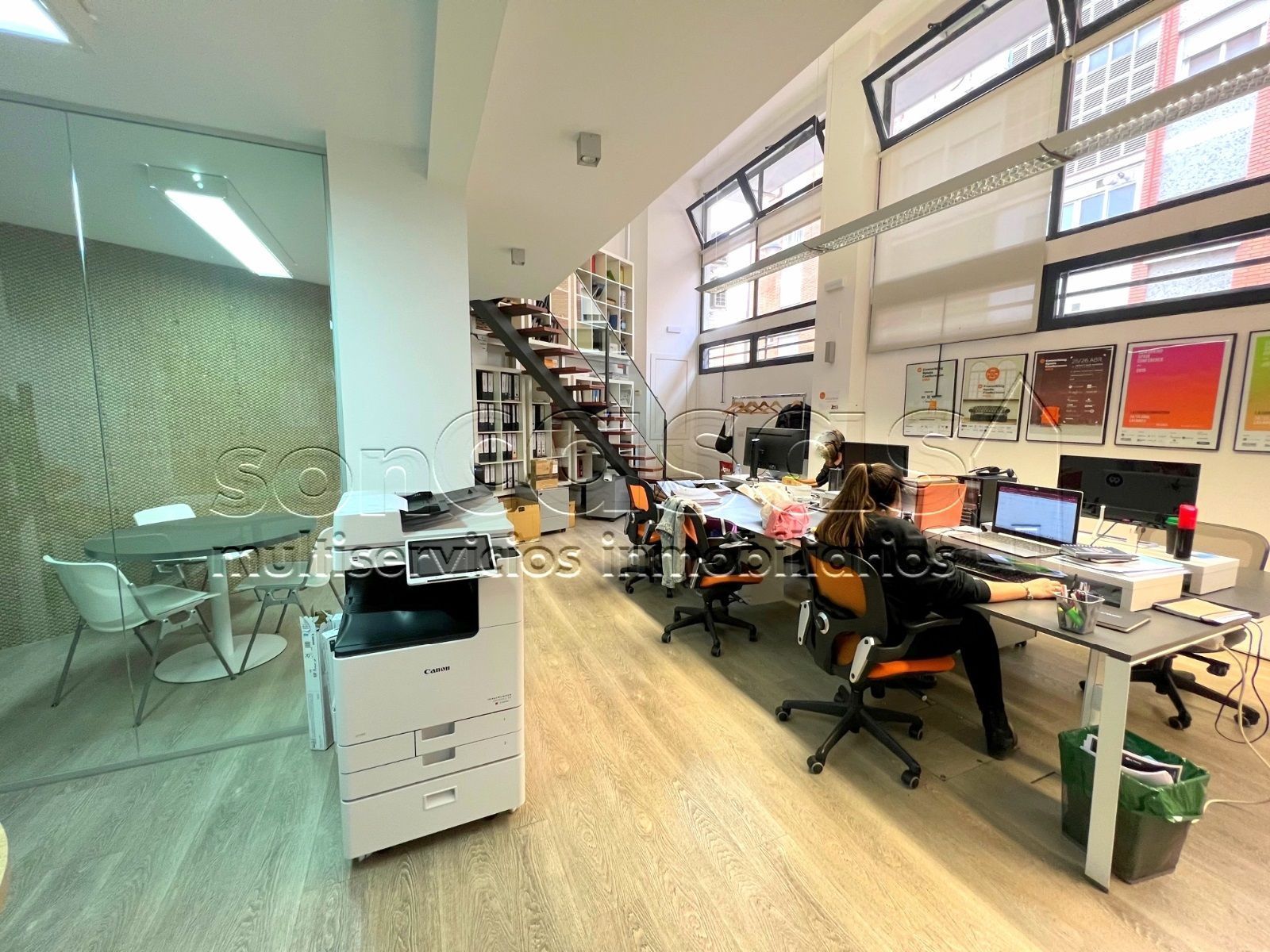 Office to rent in Alcobendas  with Air Conditioner, Heating and Furnished