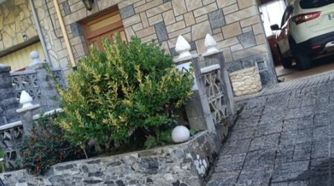 Foto 2 de Casa o xalet en venda a Cuesta Respolon, 38, Sama, Langreo
