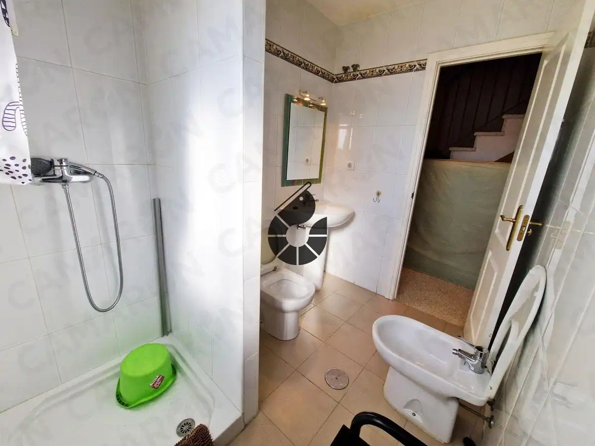 Baño de Casa adosada en venta en Coria del Río con Terraza