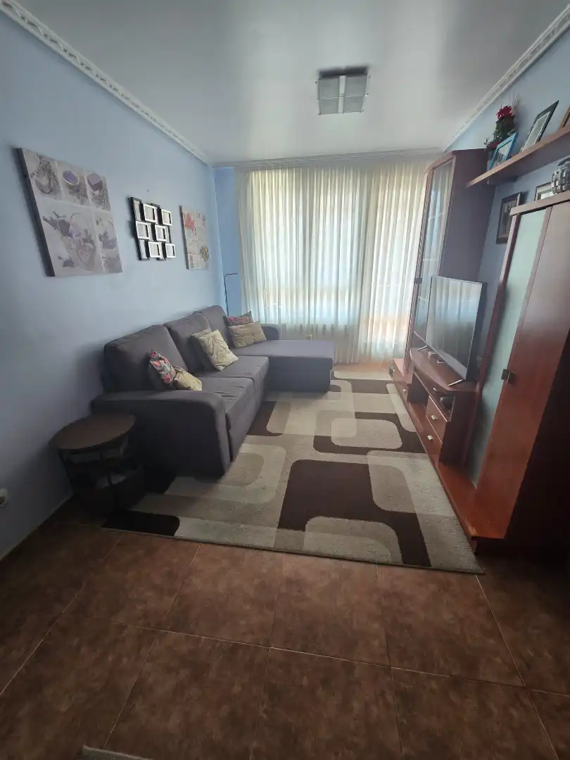 Sala de estar de Dúplex en venta en Bareyo con Calefacción, Parquet y Terraza