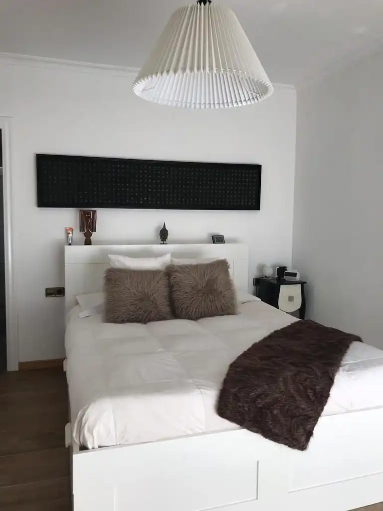 Dormitori de Casa o xalet en venda en Sant Boi de Llobregat amb Aire condicionat, Calefacció i Jardí privat