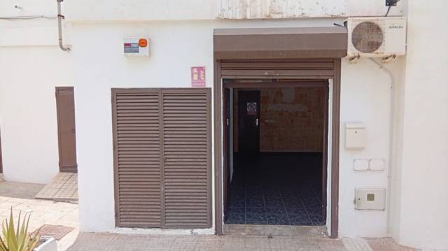 Local comercial en Alquiler en Avenida Europa en San Eugenio Alto