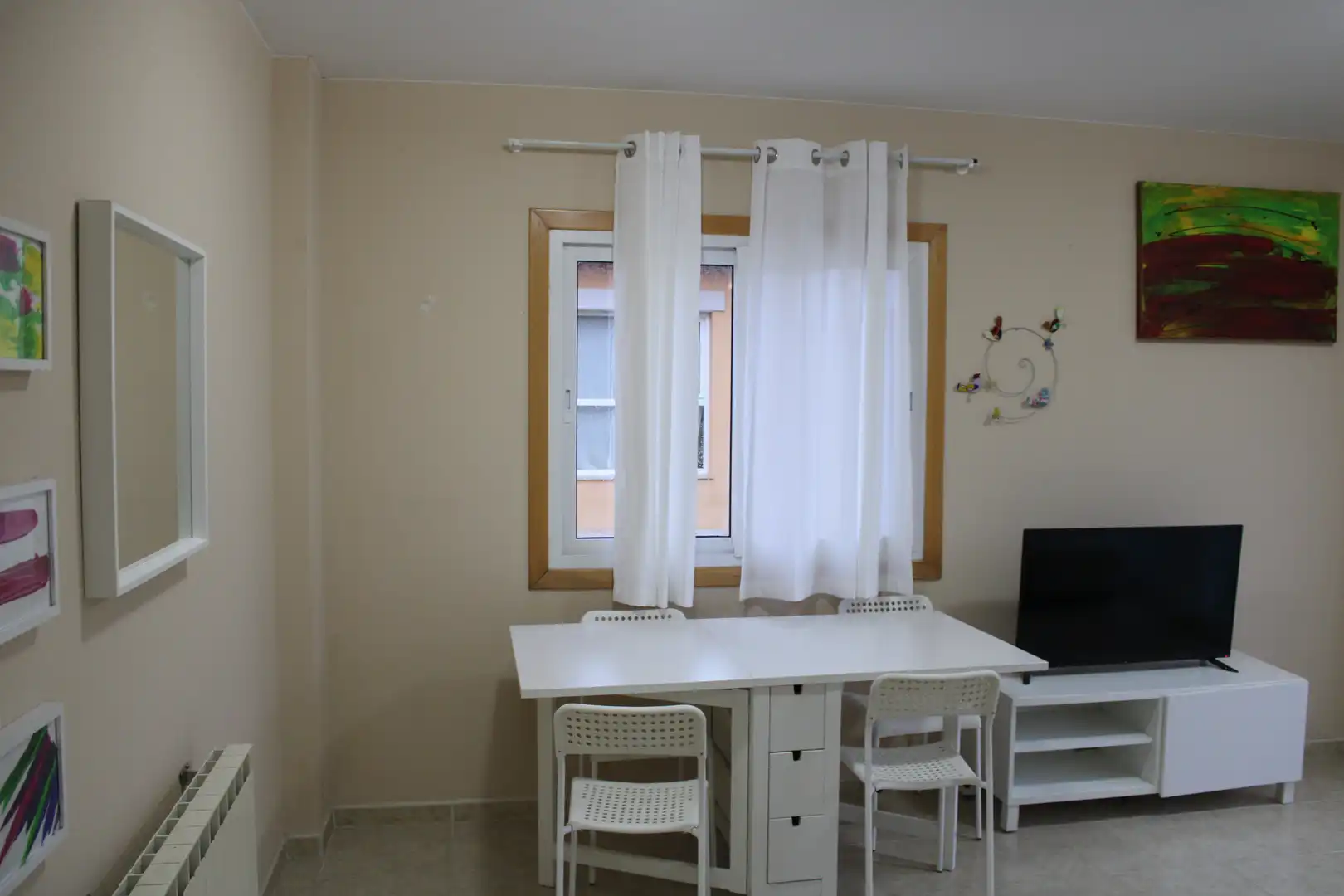 Dormitori de Apartament en venda en Miño amb Calefacció, Traster i Moblat