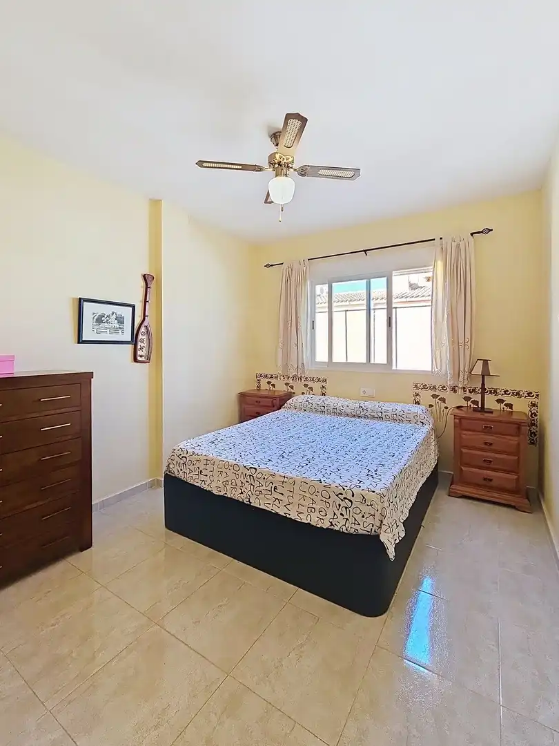 Bedroom of Flat for sale in Miramar  with Air Conditioner, Heating and Terrace