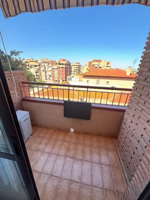 Apartament de lloguer a Calle Torre de Peralada, 4, Castaño - Mirasierra