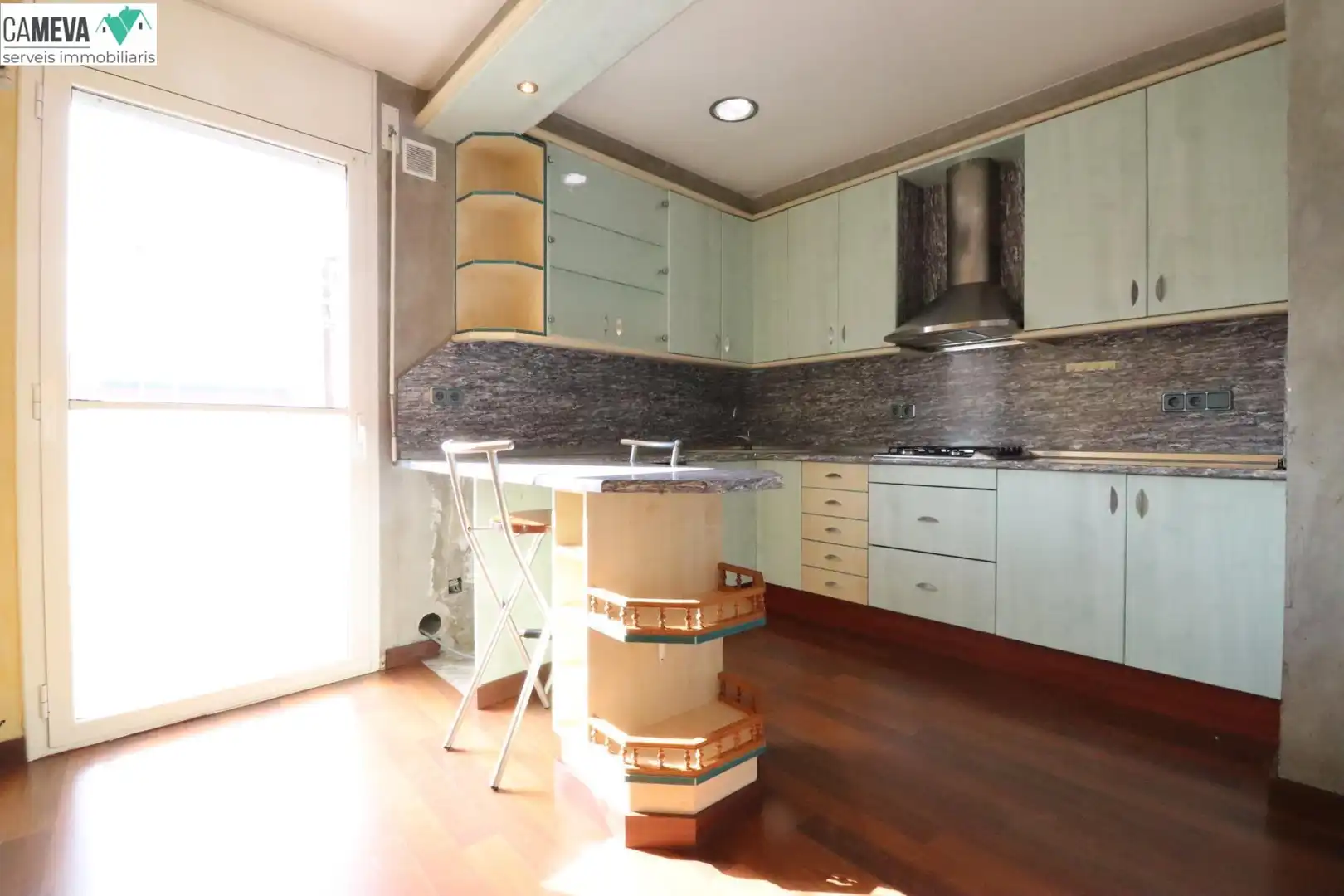 Cuina de Dúplex en venda en Sabadell amb Aire condicionat, Calefacció i Parquet