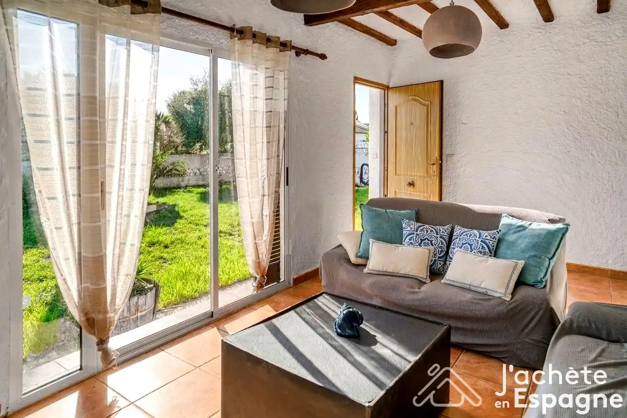 Sala d'estar de Casa o xalet en venda en Vinaròs amb Aire condicionat, Calefacció i Jardí privat
