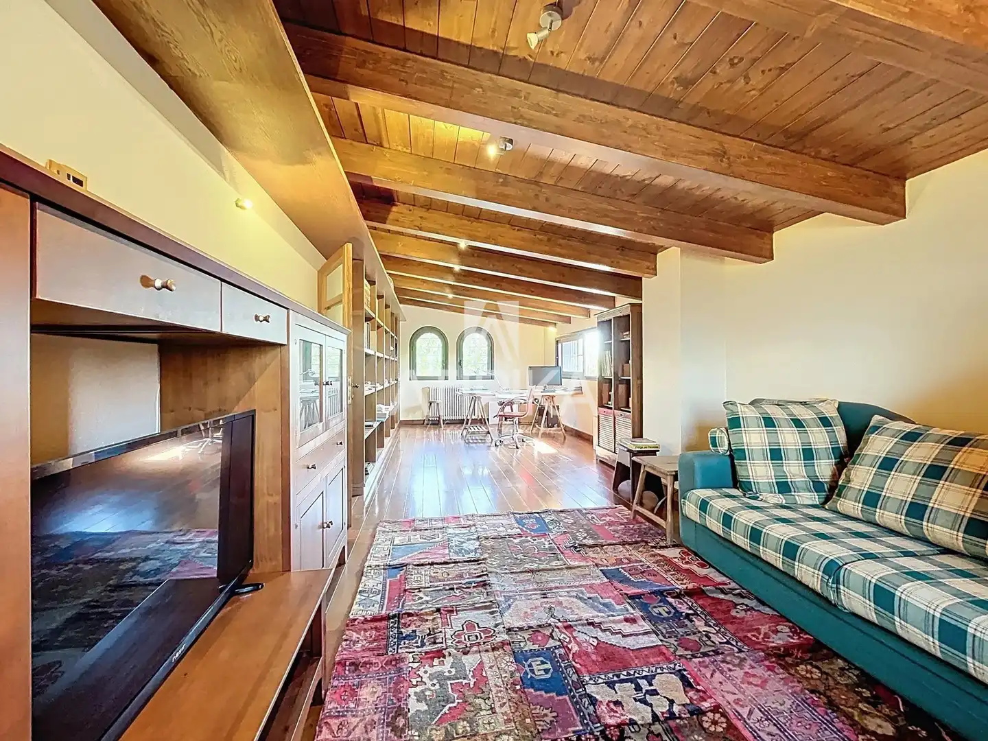 Living room of Country homes for sale in La Granada  with Air Conditioner, Heating and Storage room